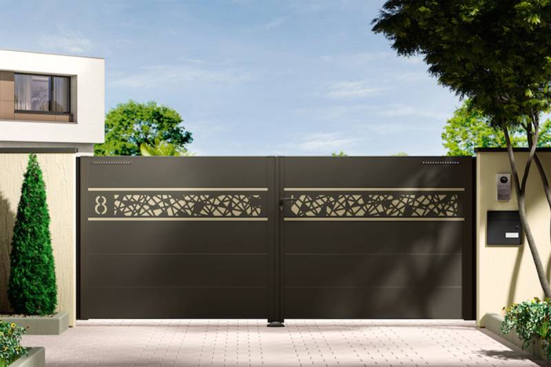 Portail battant Tschoeppé